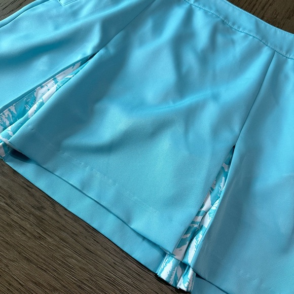 Izod Golf Skort Light Blue Size 2 - Picture 2 of 14